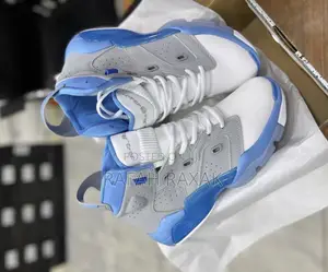 Original Unisex Nike Air Jordan 6 University Blue Sneaker