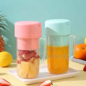 Mini Personal Portable Drinking Blender