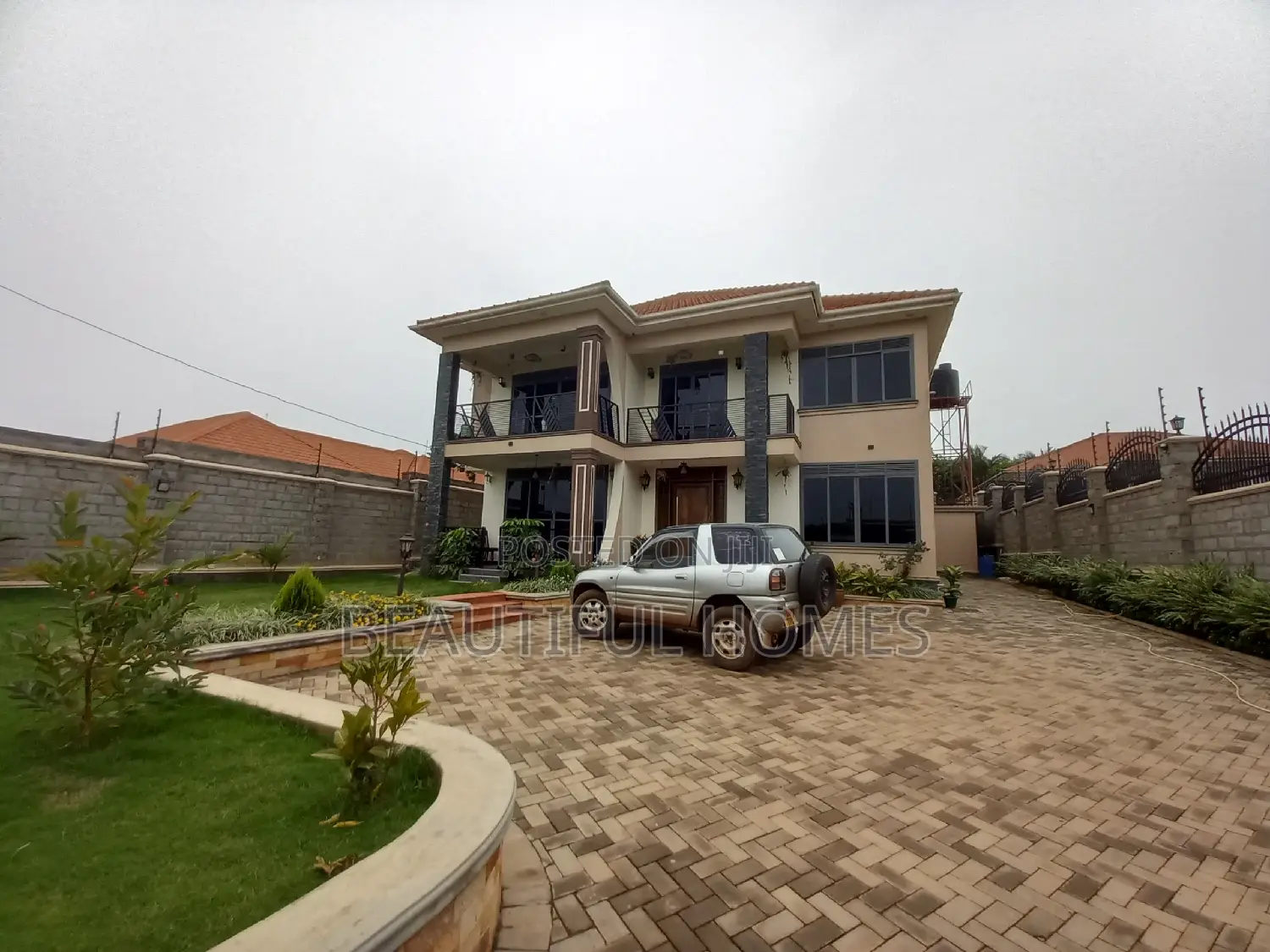 Furnished 5bdrm Mansion in Kira for sale