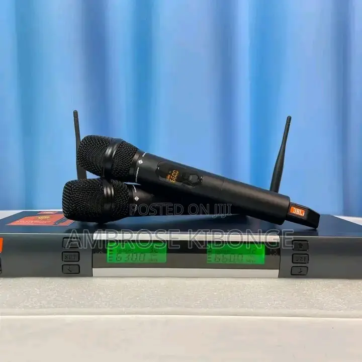 Excellent Quality JBL Masterpiece KMC8 UHF Microphone System