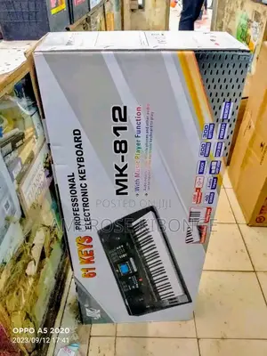 New Meike MK-812 61 Keys Digital Piano Electronic Keyboard.