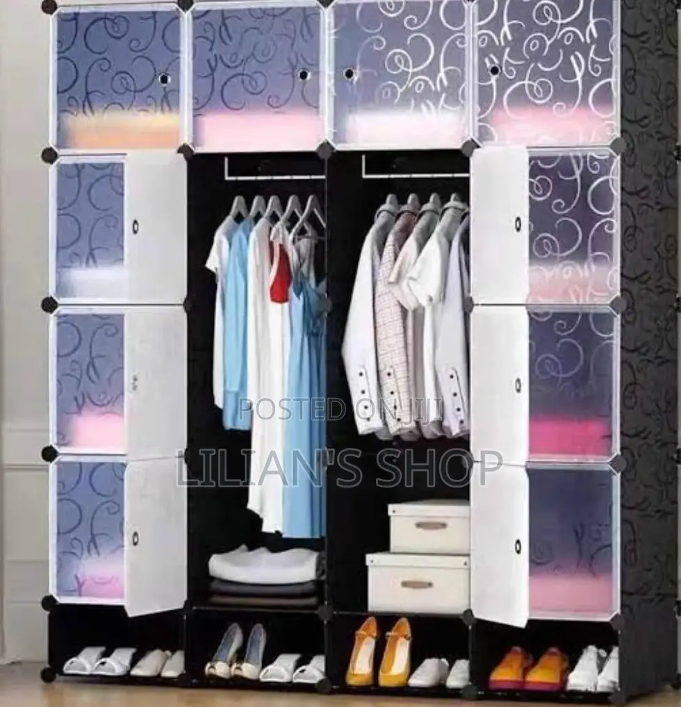 Quality Plastic 4 Colomn Closet With Closet