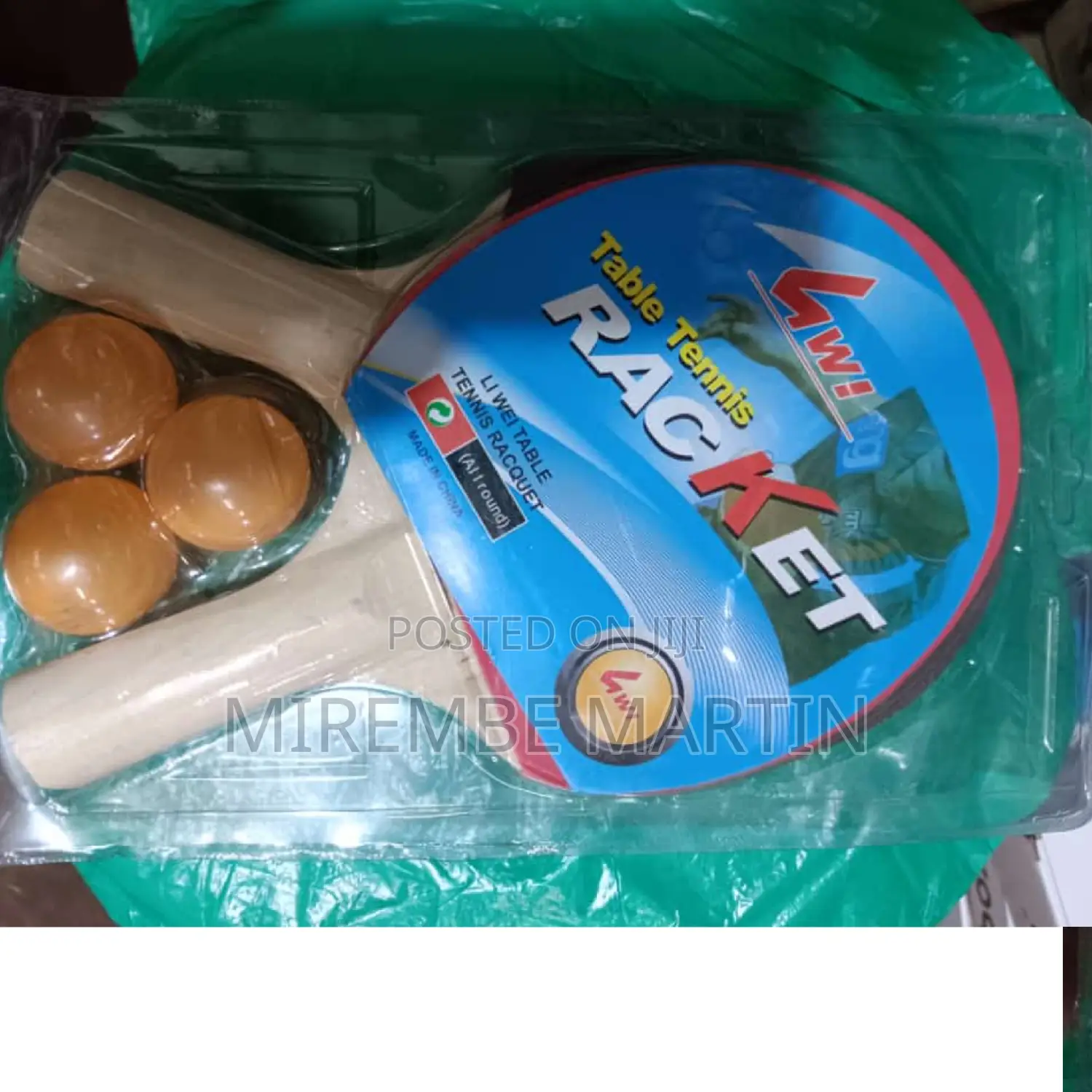 Table Tennis Set.