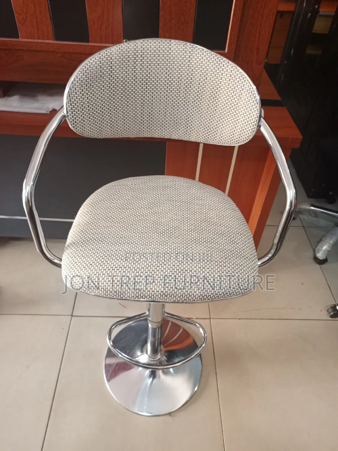 Bar Stool Adjustable