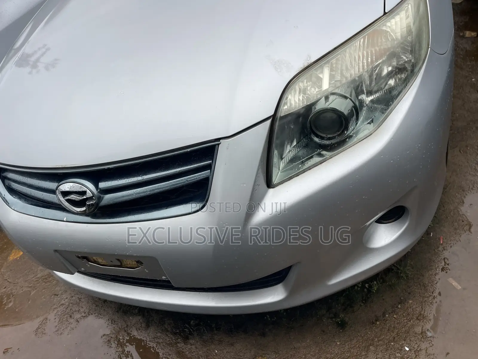 Toyota Corolla Fielder 2010 Silver