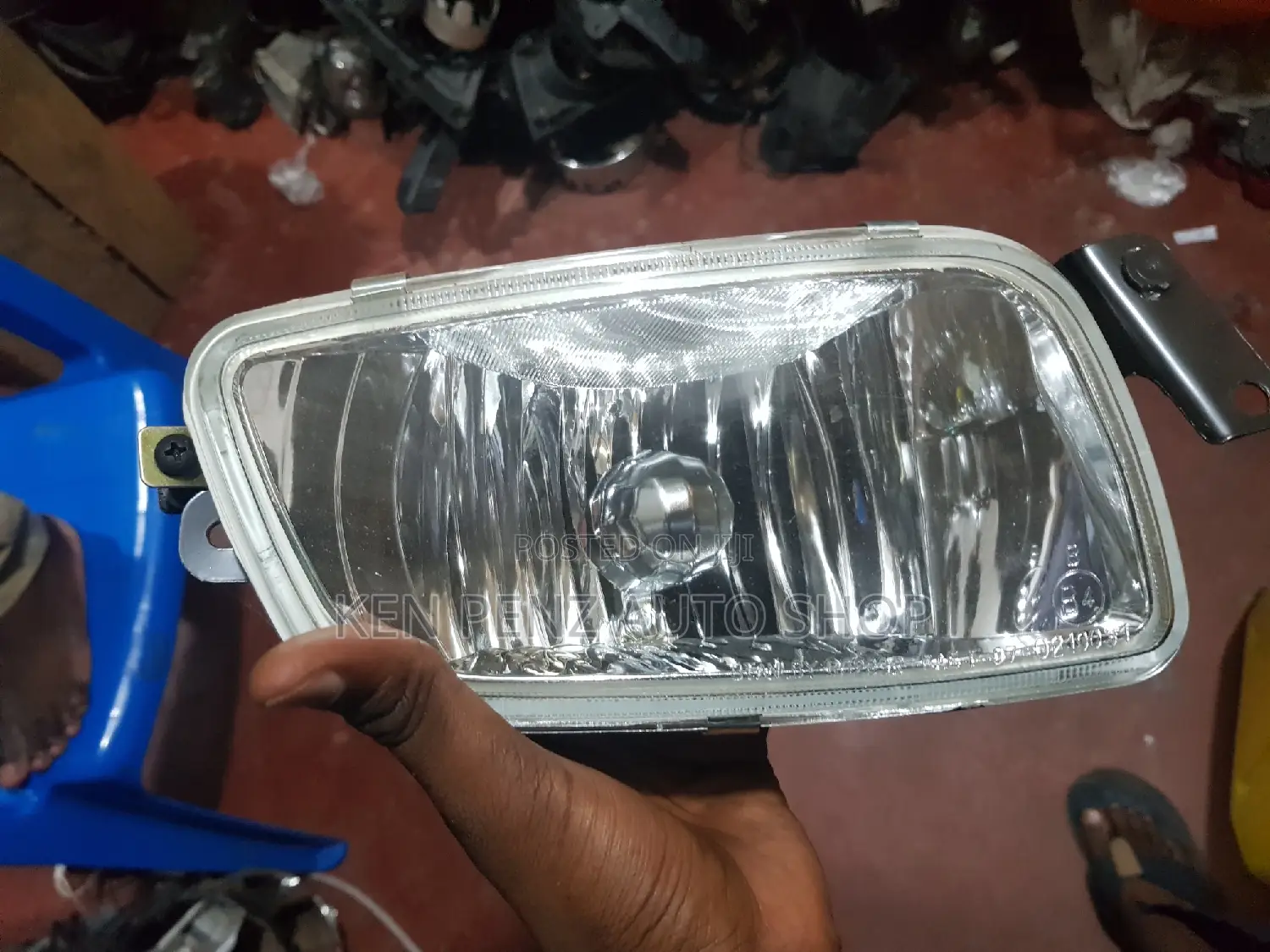Spotlights for Mitsubishi Pajero 2002