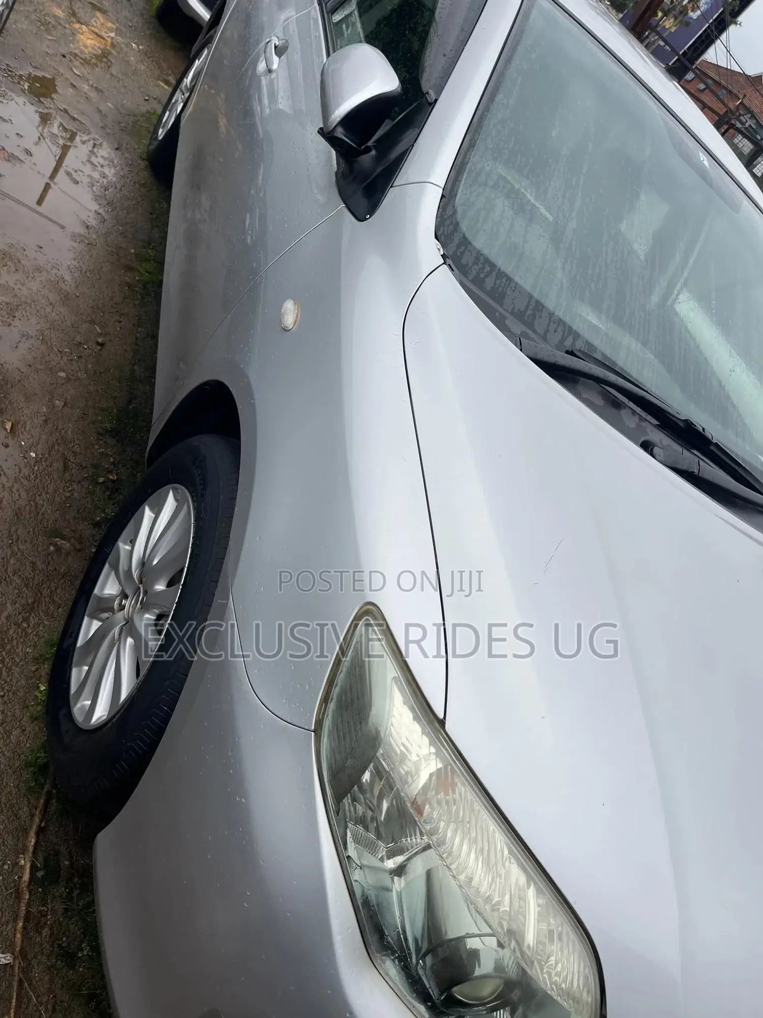 Toyota Corolla Fielder 2010 Silver