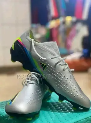 Adidas Sports Shoes /Men