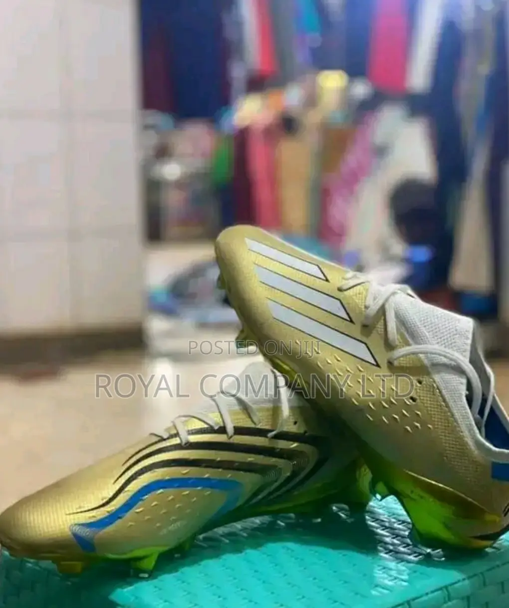 Adidas Sports Shoes /Men