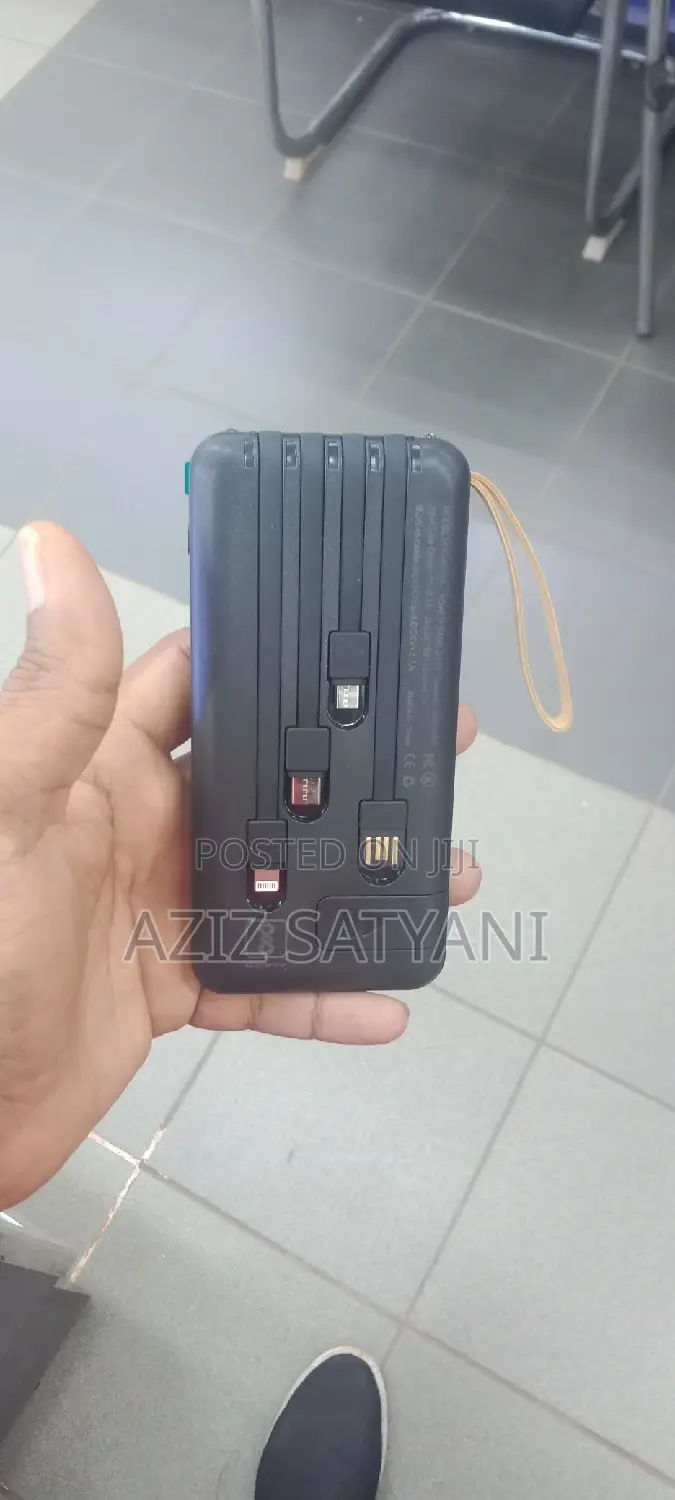 Power Bank 10,000mah Built in Cables All in One