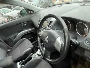 Mitsubishi Outlander Sport ES 2012 Black