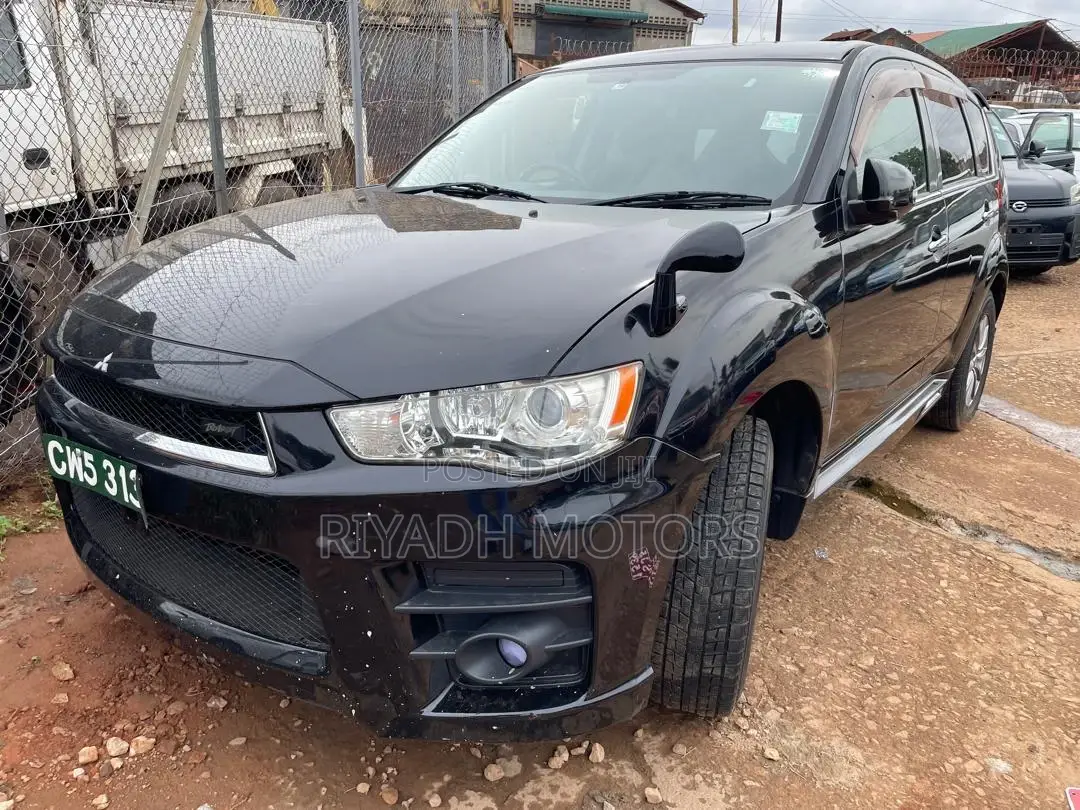 Mitsubishi Outlander Sport ES 2012 Black