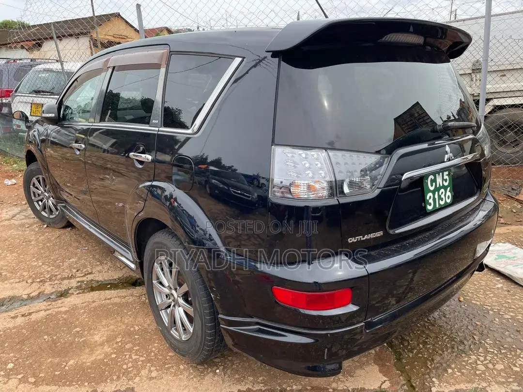 Mitsubishi Outlander Sport ES 2012 Black