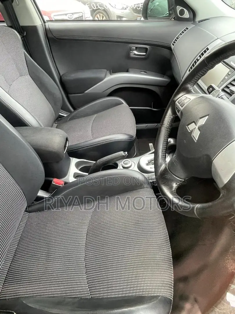 Mitsubishi Outlander Sport ES 2012 Black