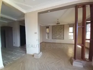 Furnished 4bdrm House in Kira Posh for sale