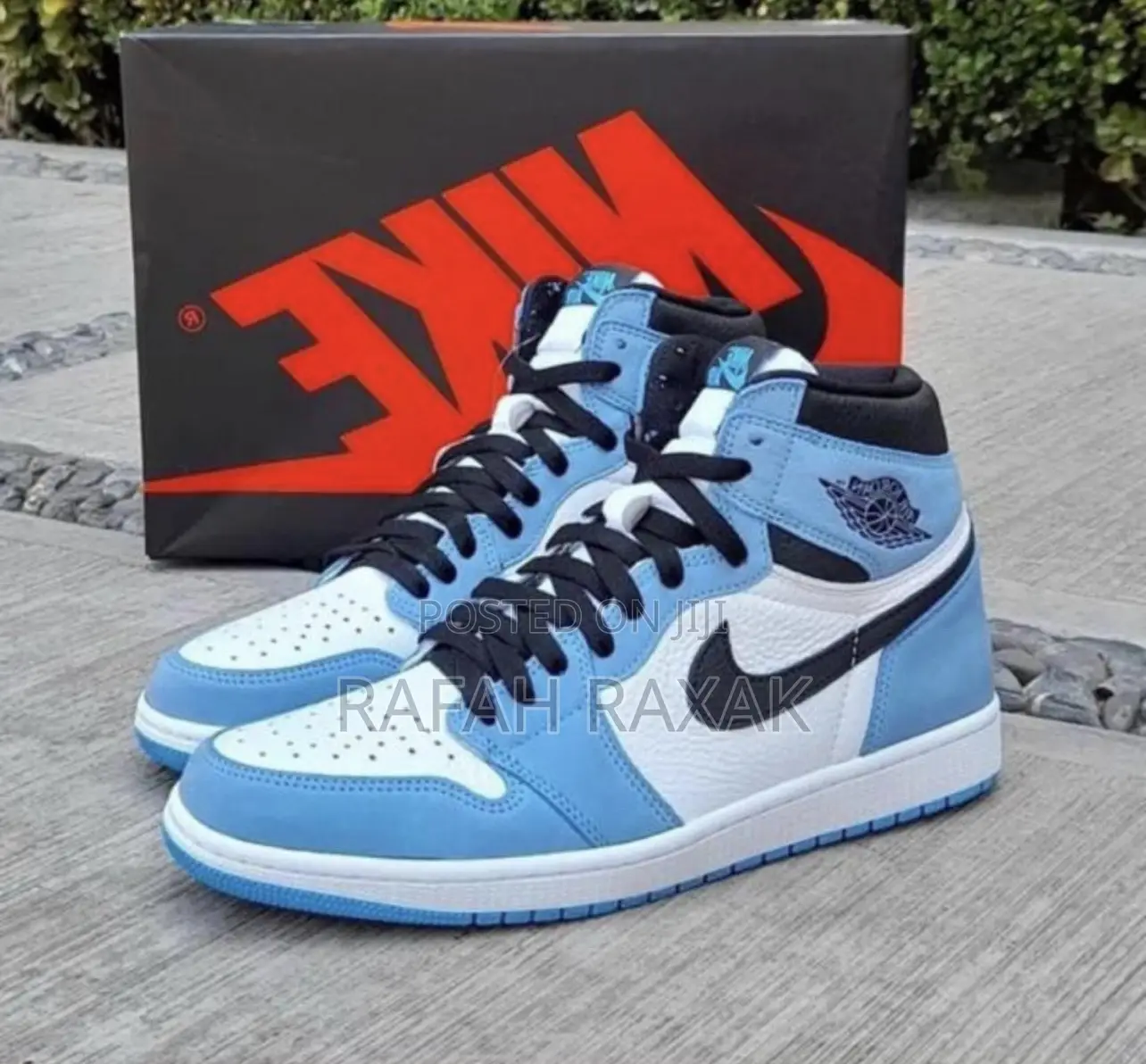 Original Nike Air Jordan 1 High Top University Blue Sneaker