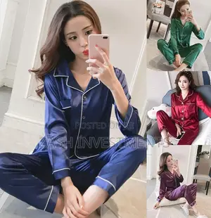 Photo - 2 Pieces Silk Pyjama Set