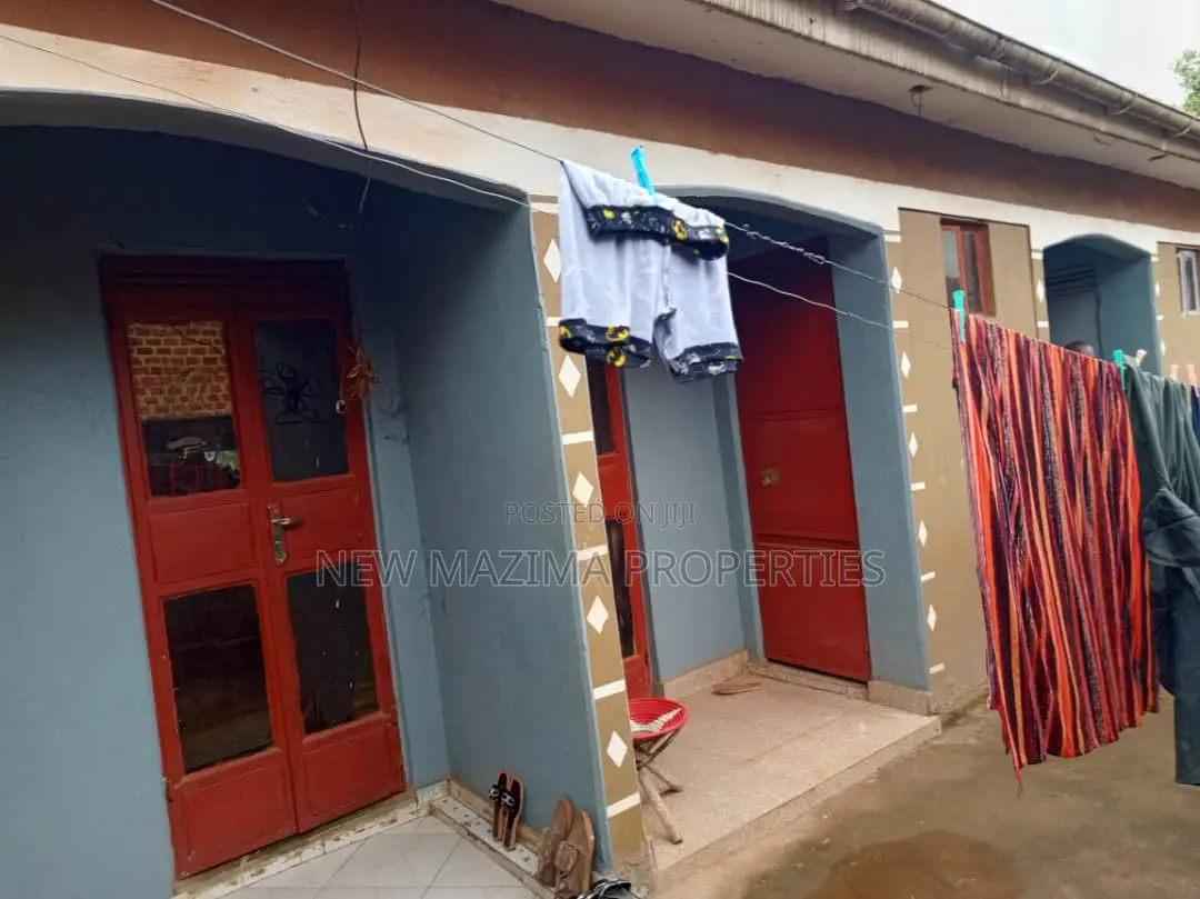3bdrm House in Nansana Town, Division A for sale