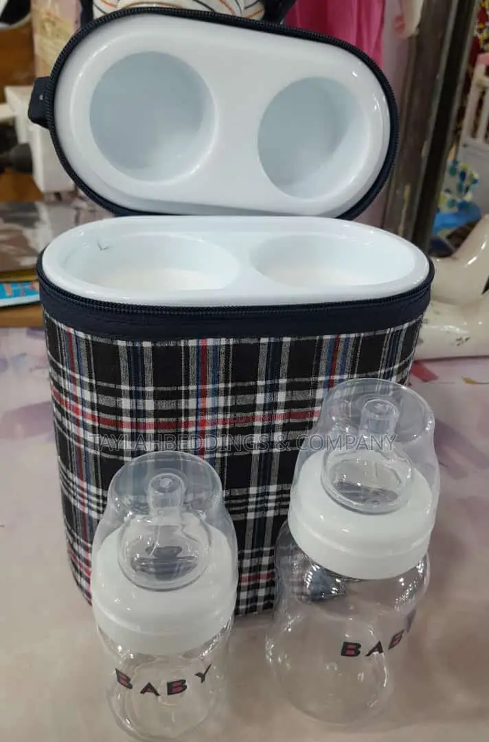 Bottle Warmer With 2 Extra Bottles - Multicolor