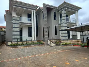 Furnished 6bdrm Duplex in Kira for sale