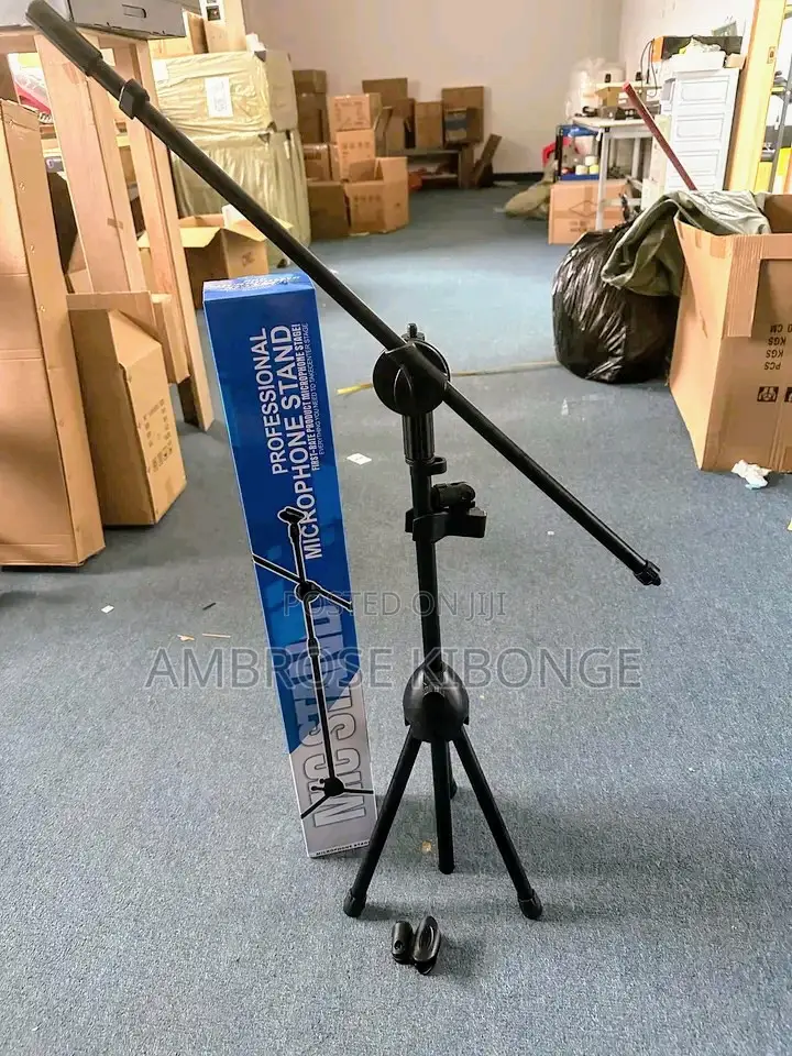 Durable Mic Support + 2 Clip Holders Stage Microphone Stands