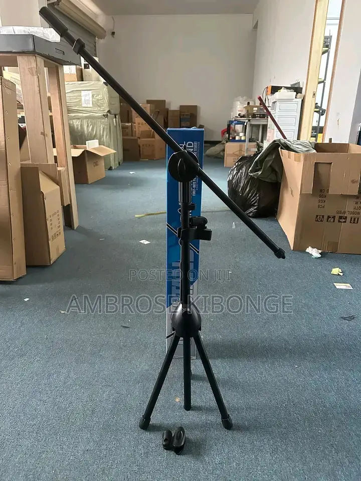 Durable Mic Support + 2 Clip Holders Stage Microphone Stands