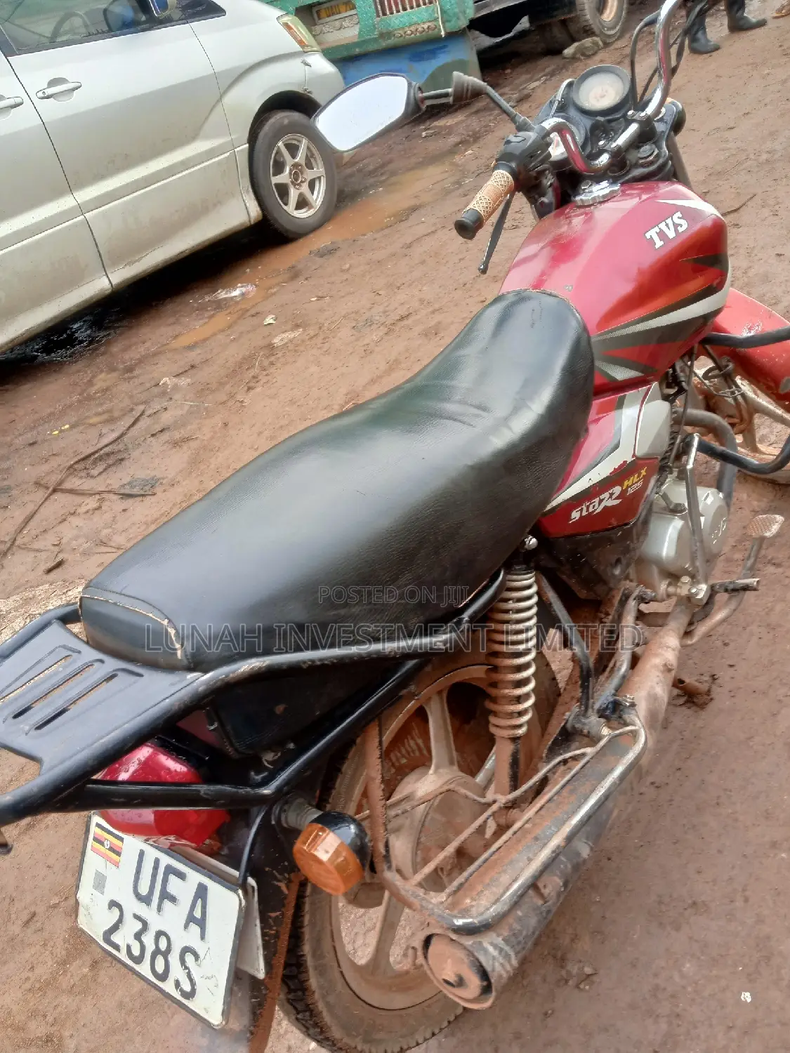 TVS HLX 125 2023 Red