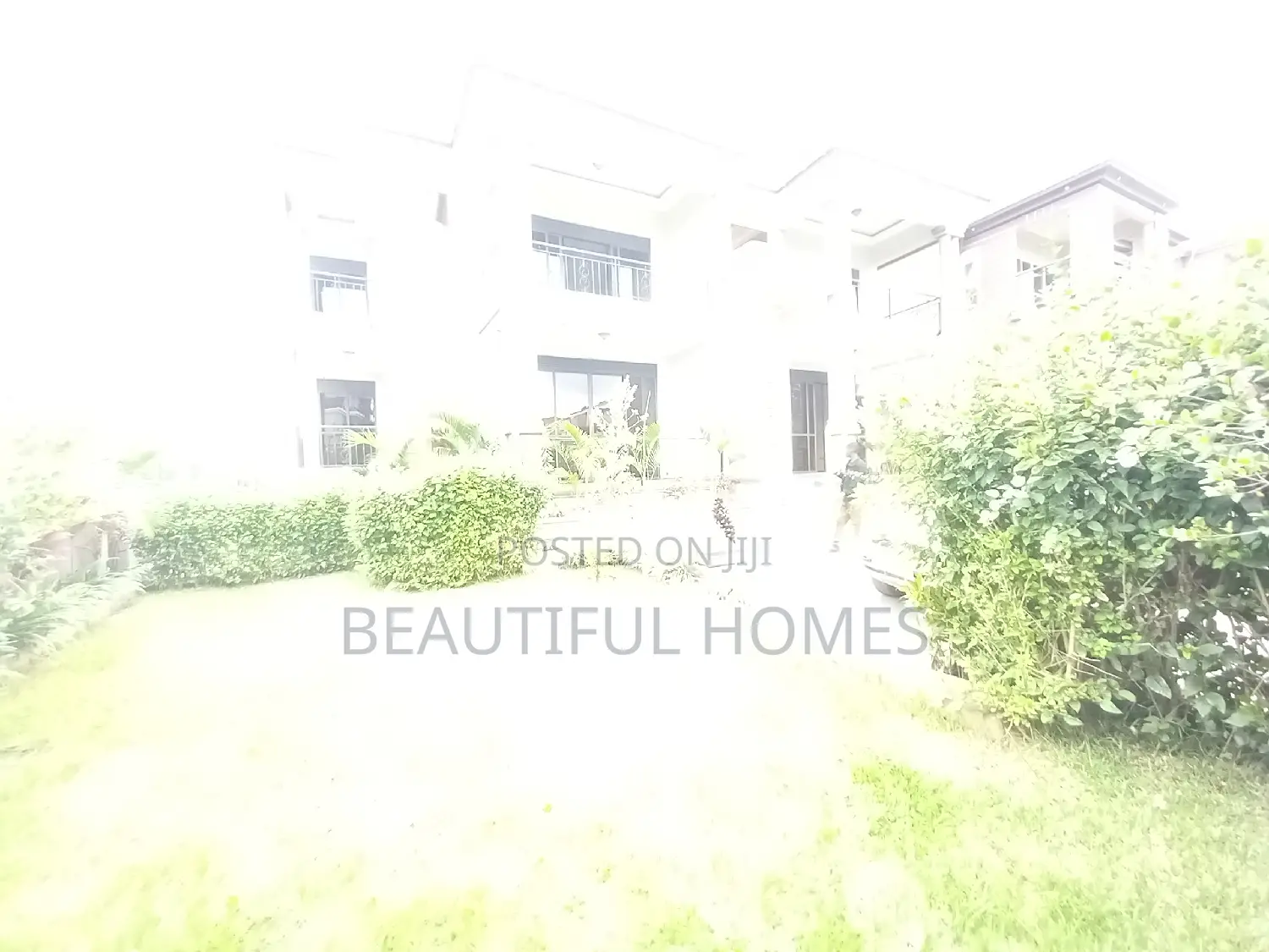 Furnished 6bdrm Duplex in Kira, Central Division for sale