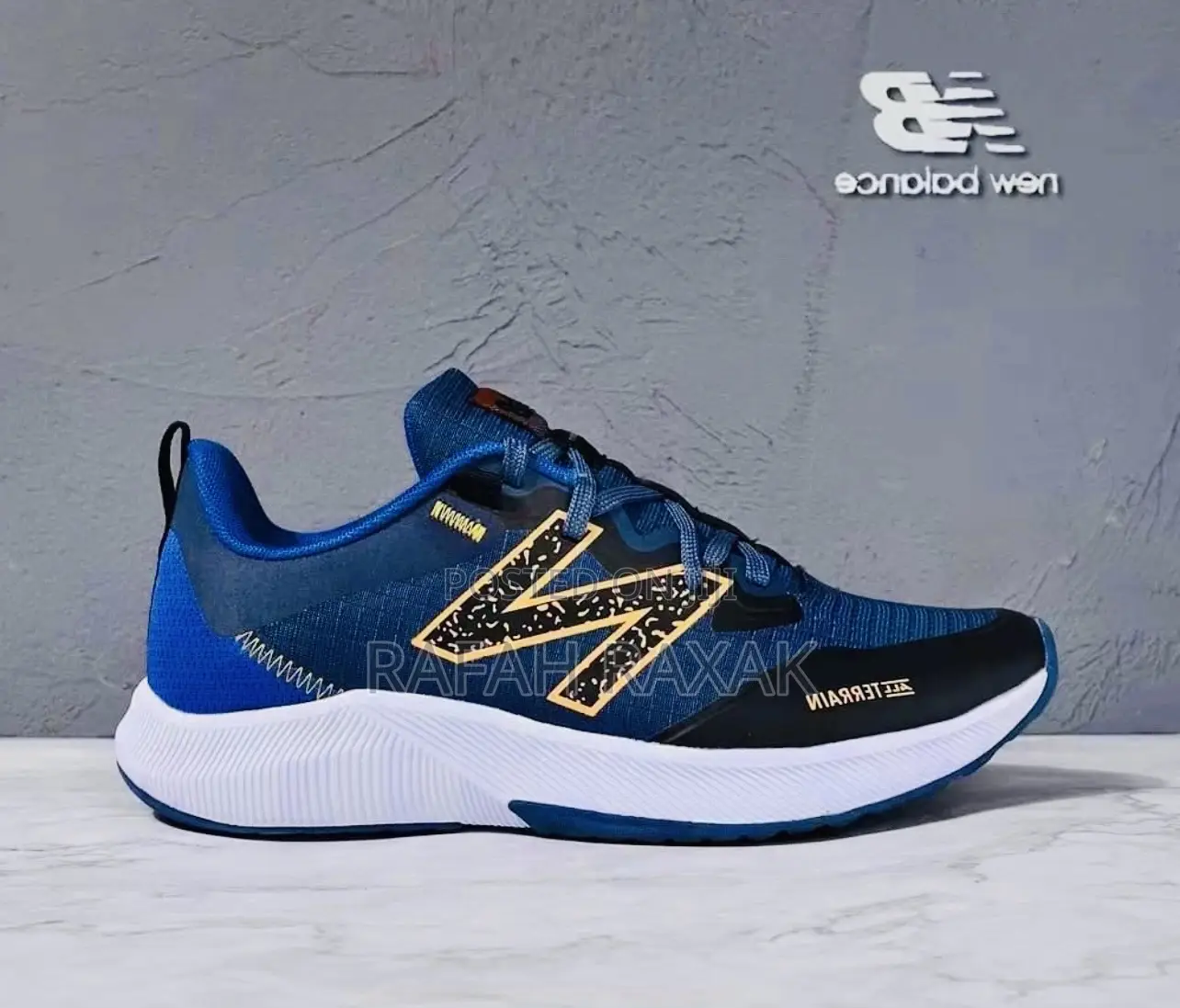 Original Unisex New Balance Fuel Gel Blue Sneaker