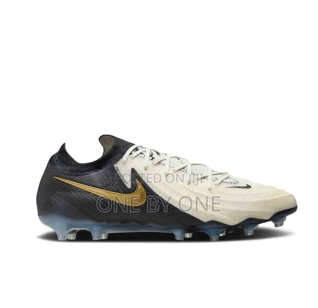 Phantom GX 2 Elite Ag PRO 'Mad Ready Pack Soccer Boot