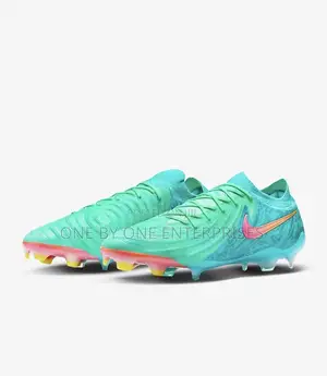 Nike Phantom GX 2 Elite LV8 FG Low-Top Football Soccer Boots