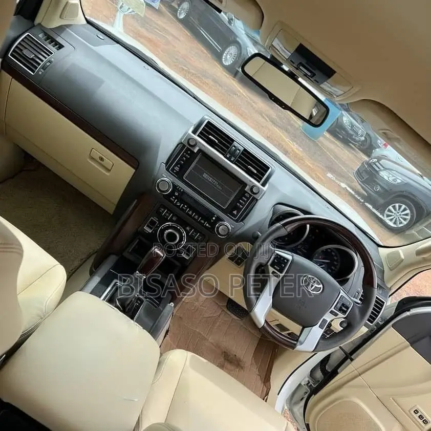 Toyota Land Cruiser Prado 2.8 D-4D 2015 White