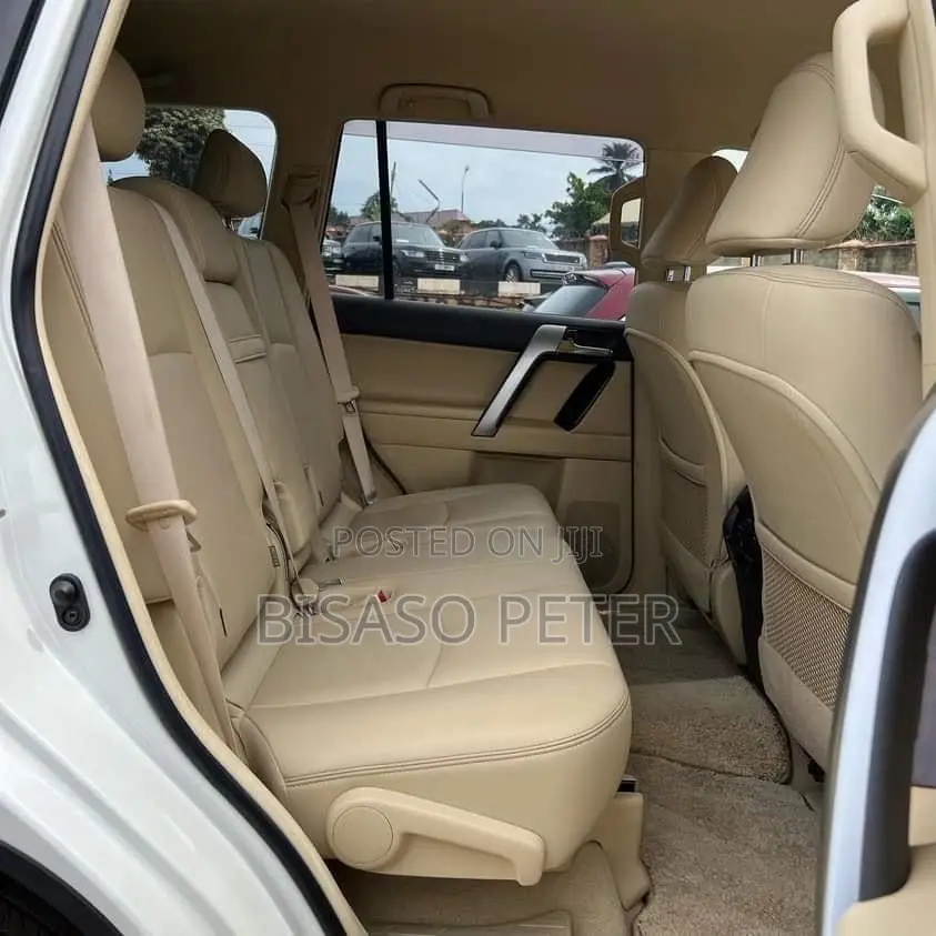 Toyota Land Cruiser Prado 2.8 D-4D 2015 White