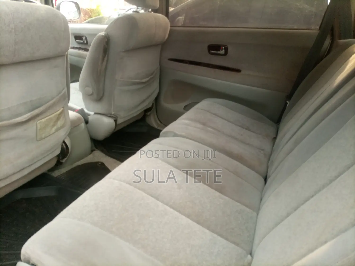 Toyota Nadia 2.0 135hp AWD 1999 Silver