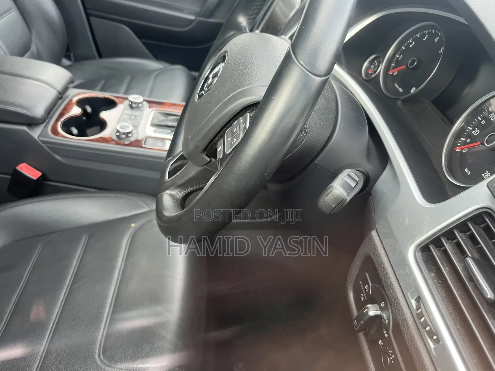 Volkswagen Touareg 2012 Black