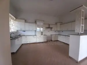 Furnished 4bdrm House in Kira for sale