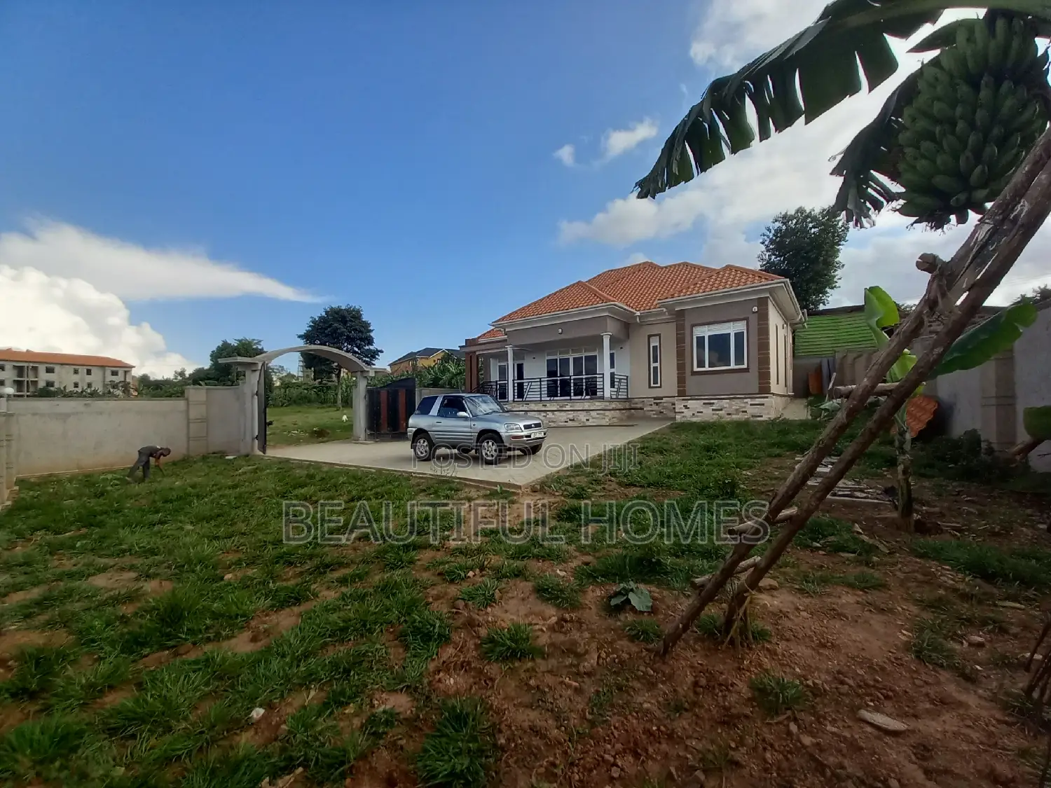 Furnished 4bdrm House in Kira for sale