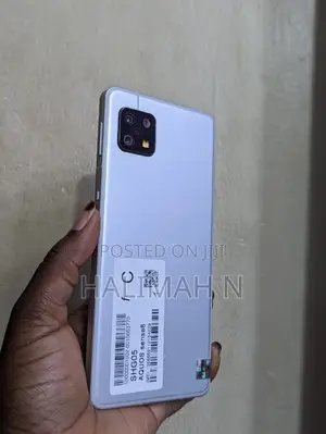 Sharp Aquos Sense6 64 GB Silver