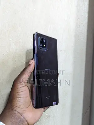 Sharp Aquos zero6 128 GB Black