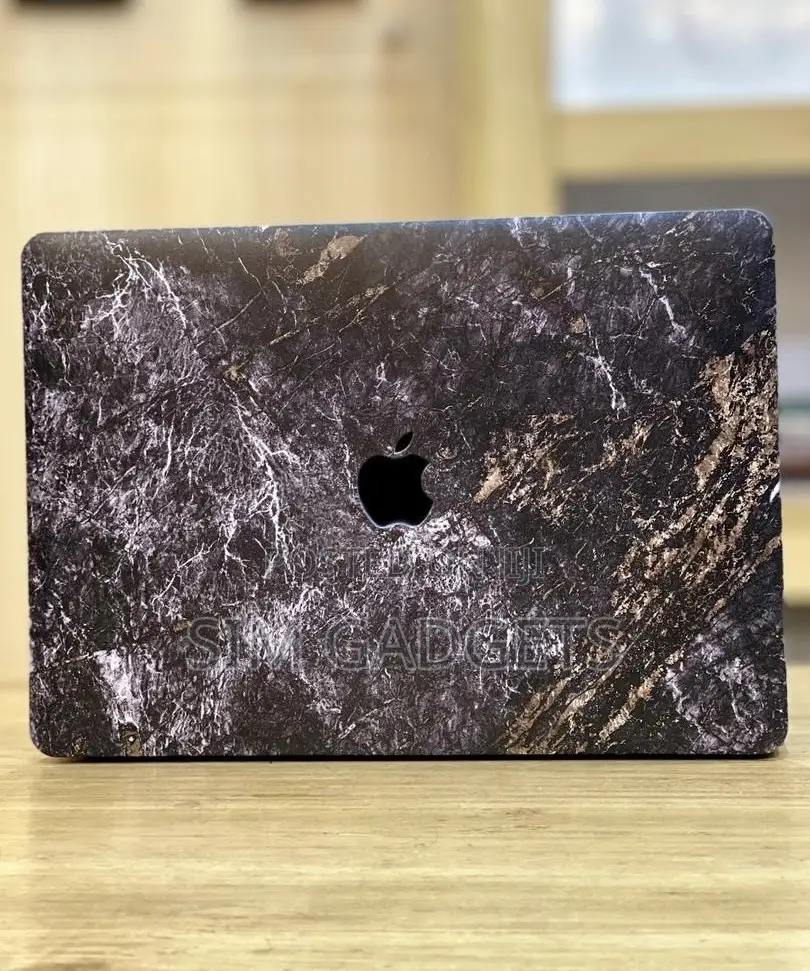 Macbook Pro Case Cover. (11)