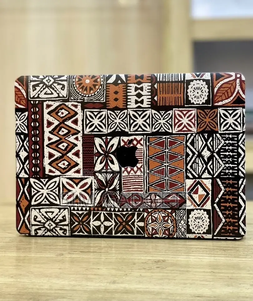 Macbook Case Covers. (12)