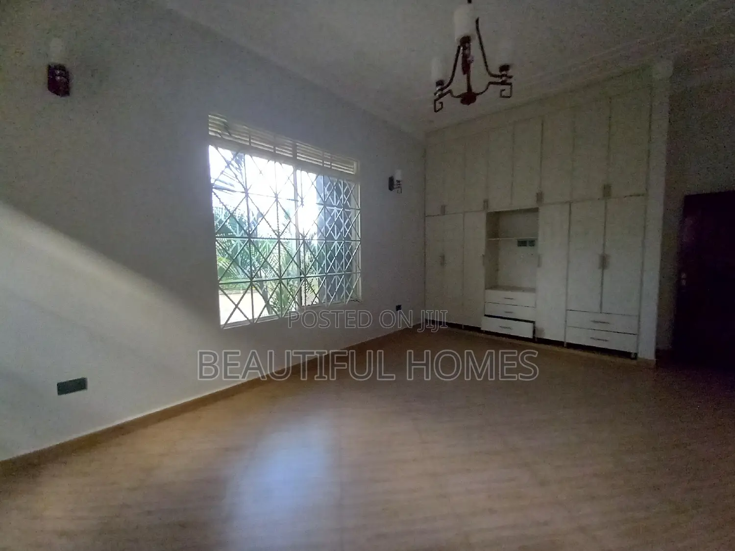Furnished 4bdrm House in Nakwero, Kira for sale
