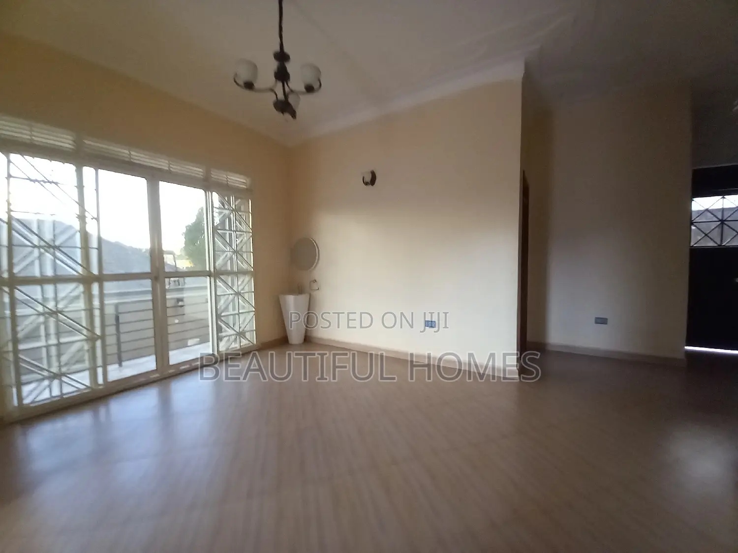 Furnished 4bdrm House in Nakwero, Kira for sale