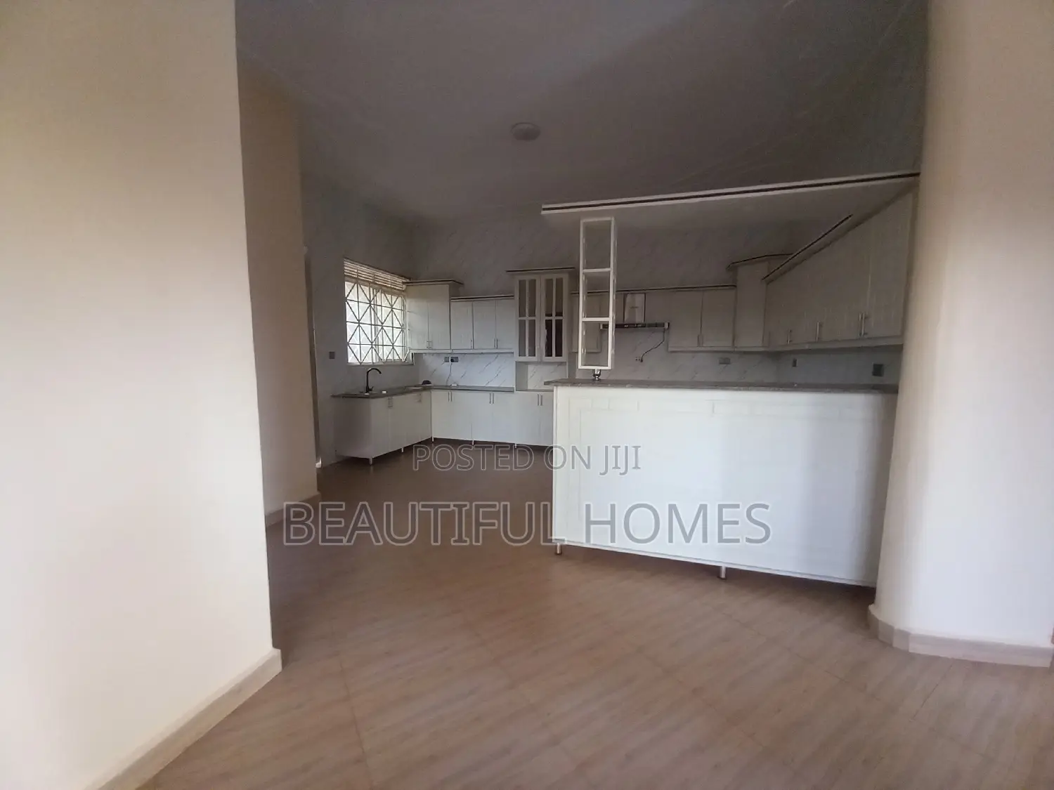 Furnished 4bdrm Bungalow in Nakwero, Kira for sale