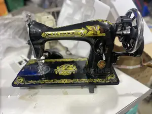 Singer Sewing Machines With the Machine