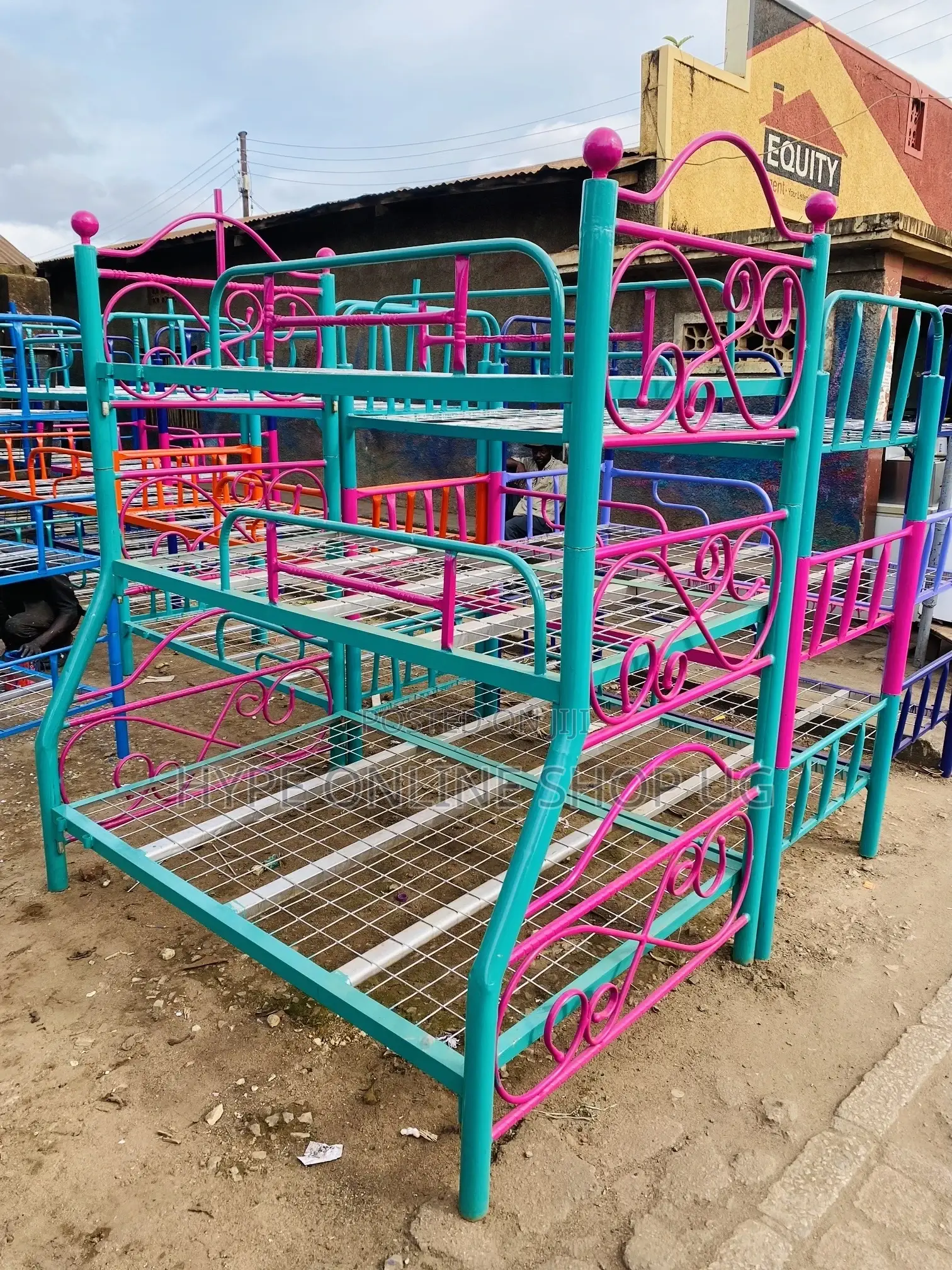 King Size Heavy 3decker Bed