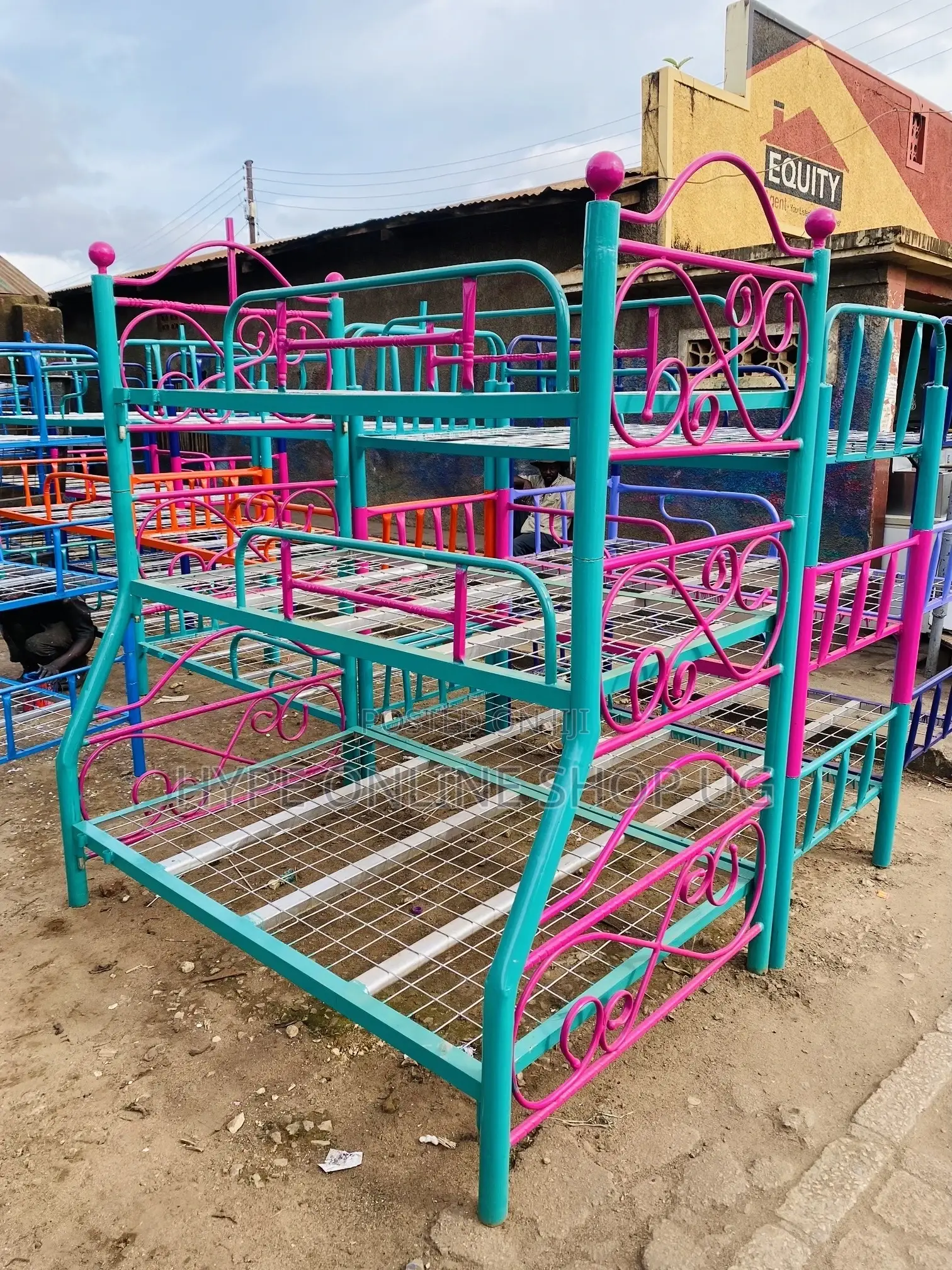 King Size Heavy 3decker Bed