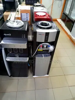 Water Dispenser With Three Taps