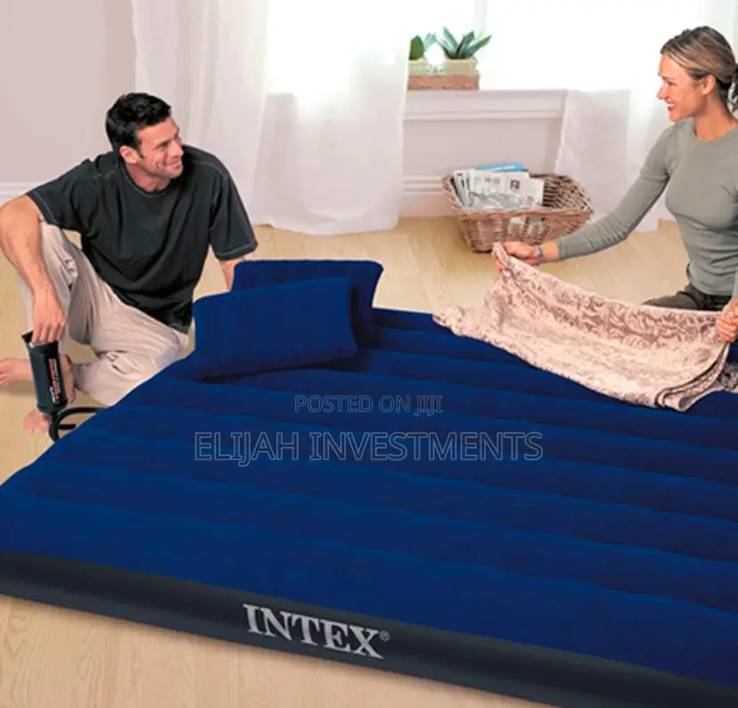 4 by 6 Intex Standard Inflatable Air Mattress