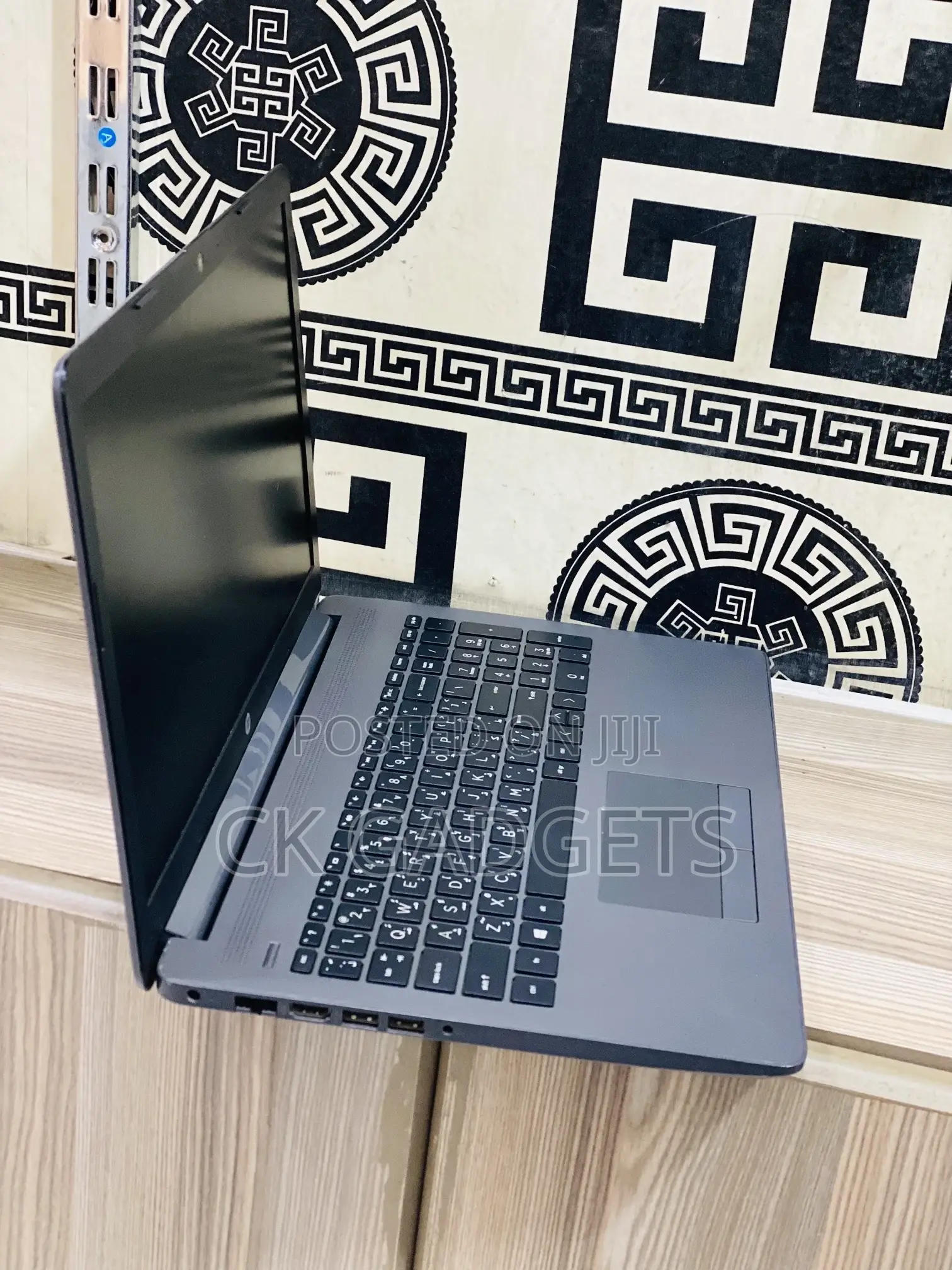 Laptop HP 250 G7 16GB Intel Core I7 HDD+SSD 500GB